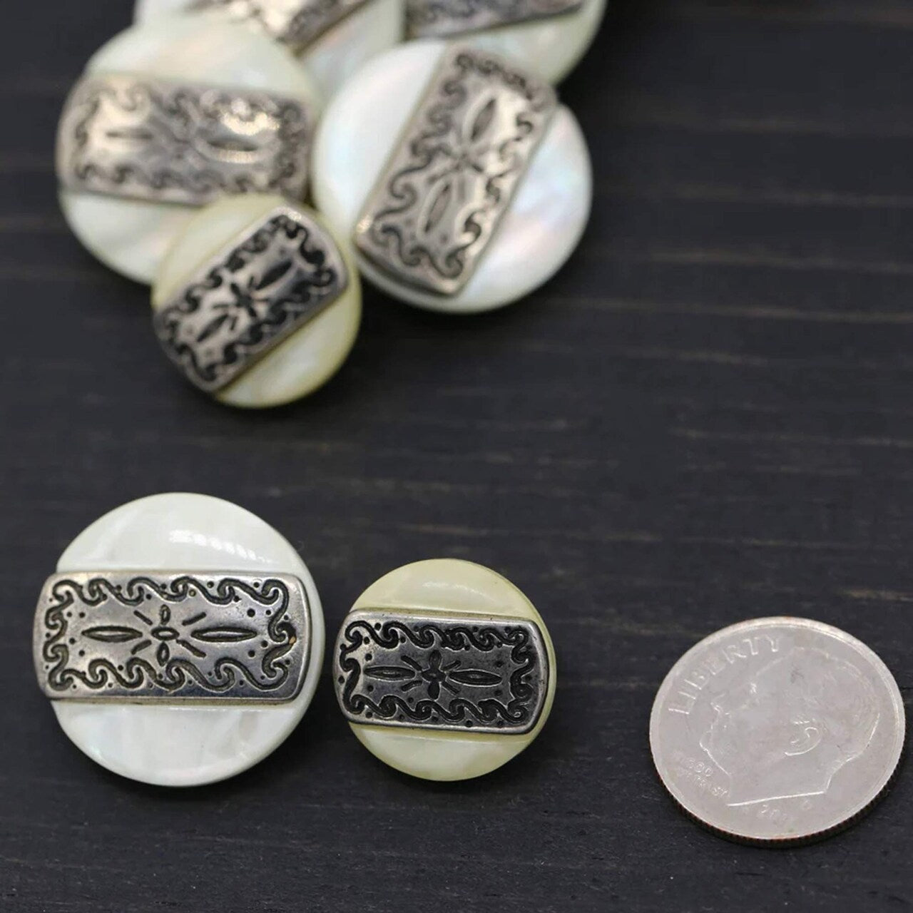 32L (20mm / 13/16") Ivory Pearl Shell Buttons Starburst Silver Center Shank Style Craft Button