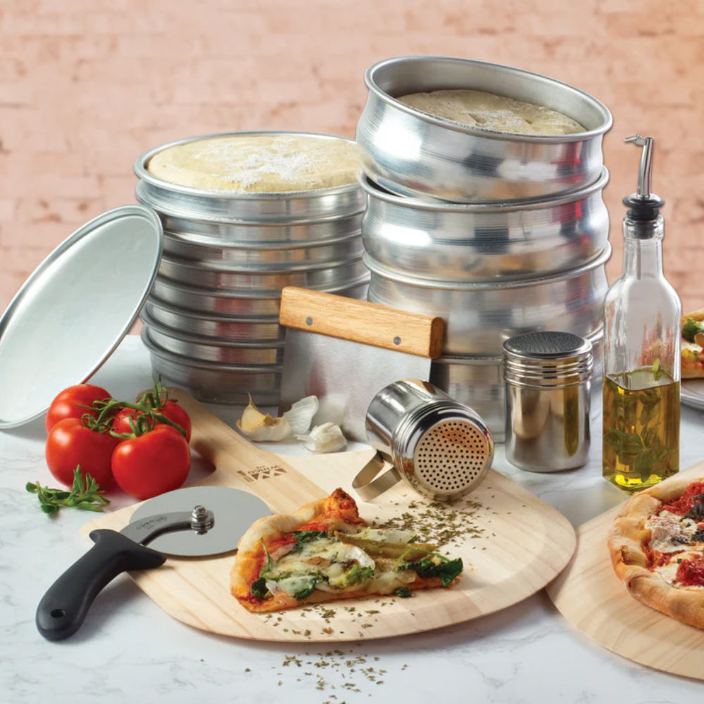 Winco Aluminum Stackable Dough Pan, 96 oz.