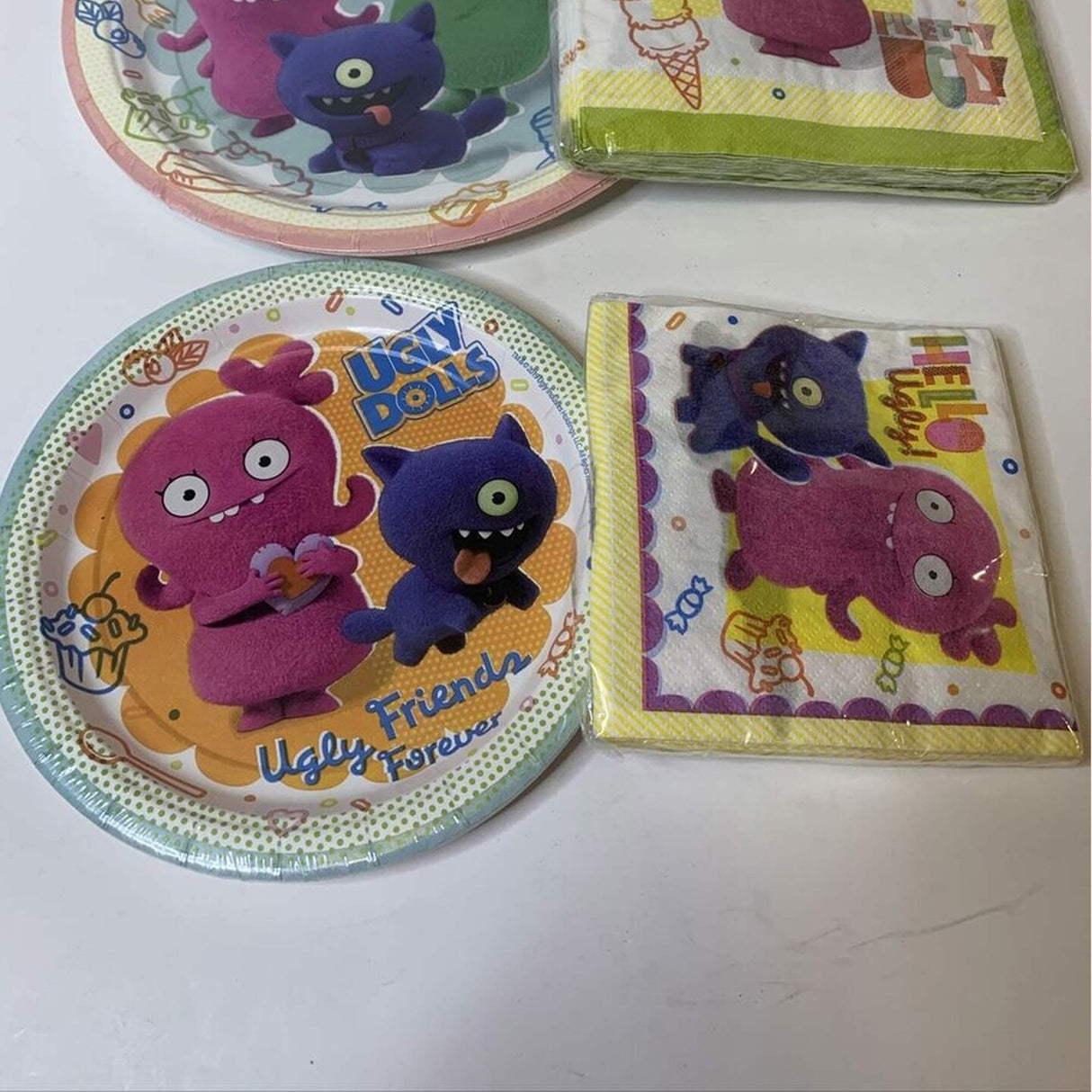 8 Count UglyDolls Moxy and Ugly Dog Paper Dessert Plates 7 Inch Kids Birthday Party Plates