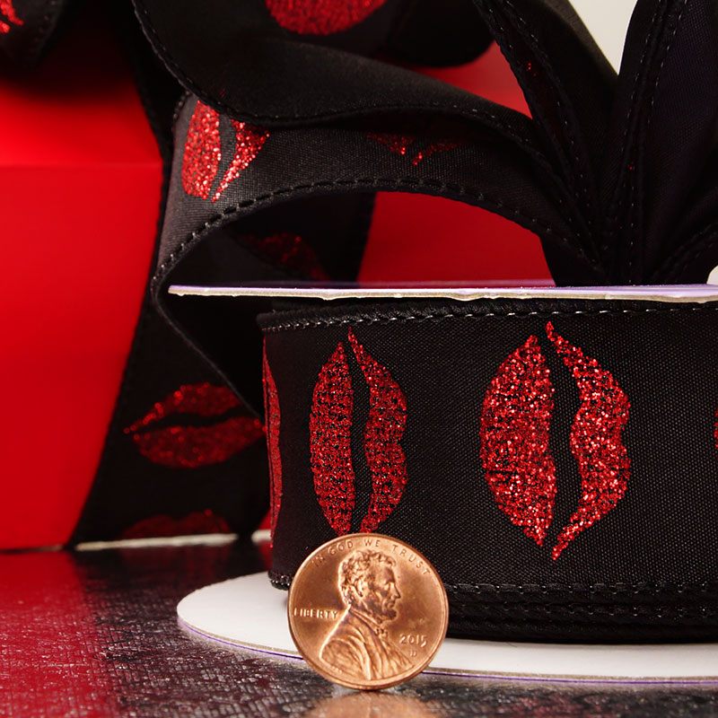 Hot Lips Glitter Wired Taffeta Ribbon  1 1/2''  25 yd - 1 / ROLL