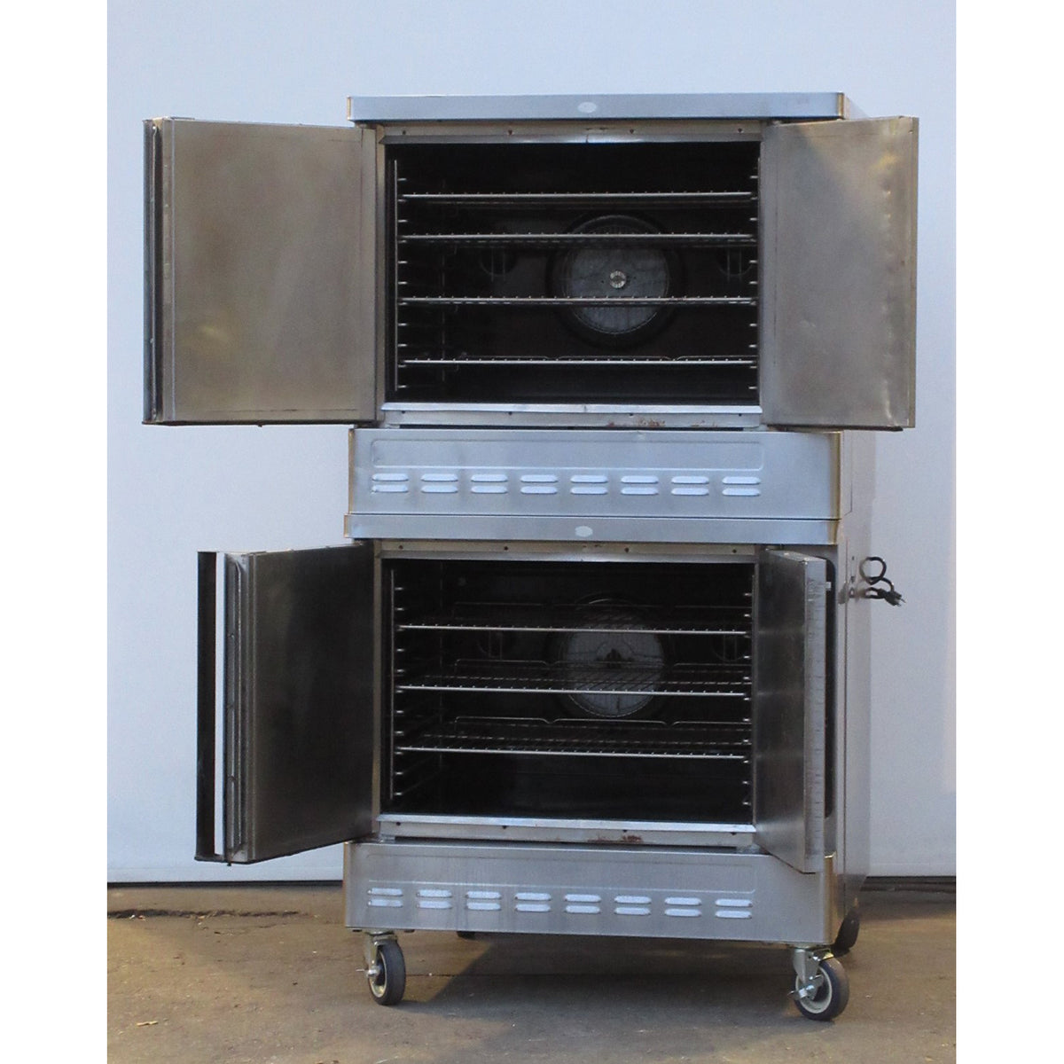 Blodgett DFG-100 Natural Gas Double Convection Oven, Used Excellent Condition