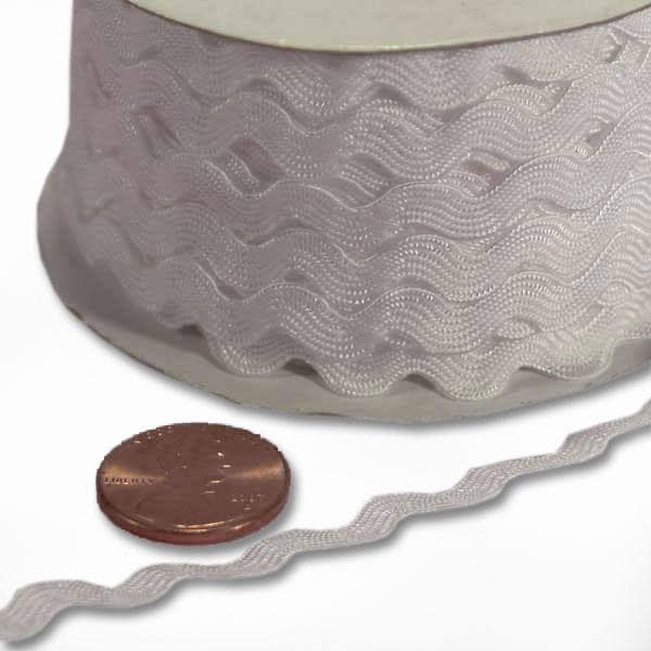 Ric Rac Trim – White, 5mm x 25 Yards (1 Roll)