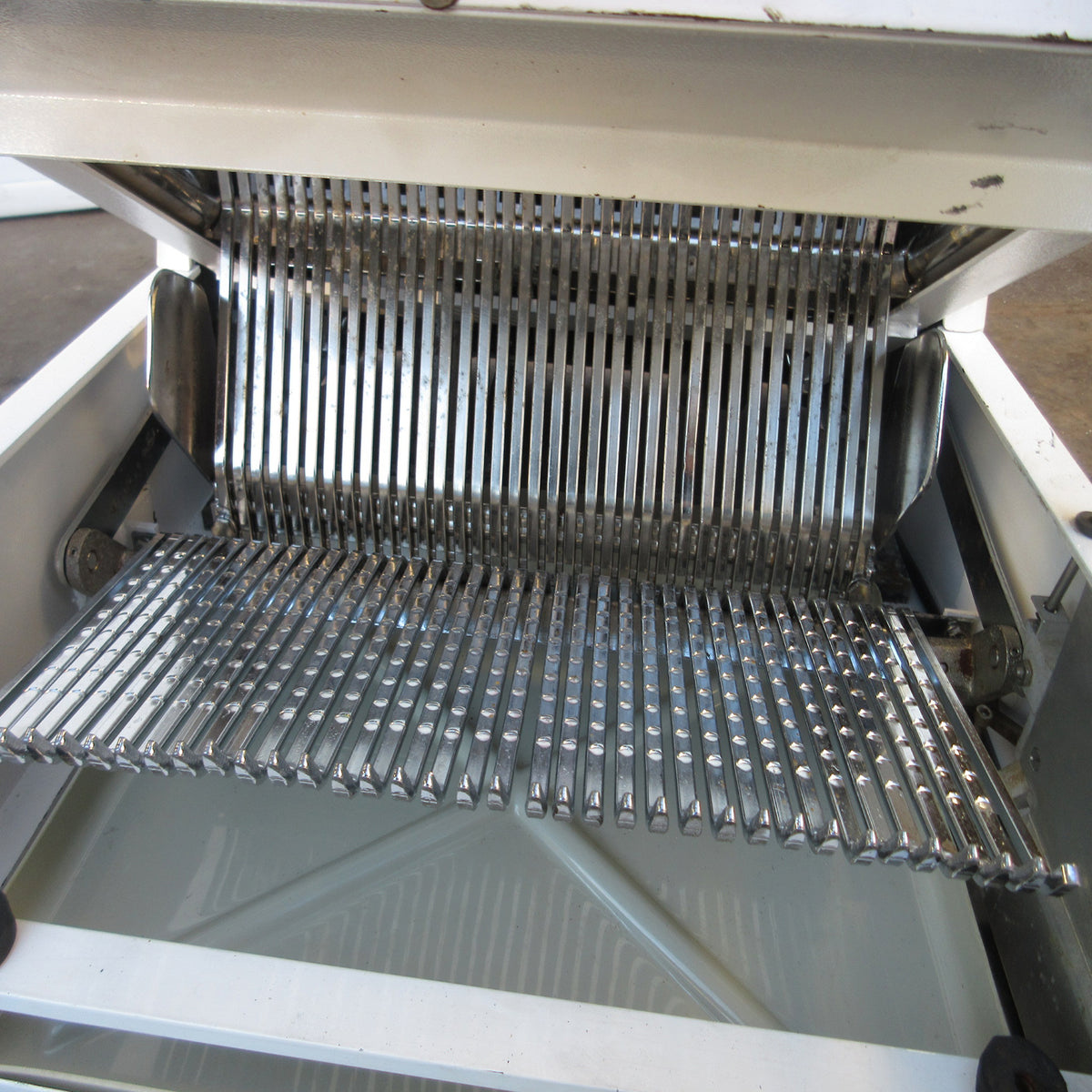 Berkel MB-7/16 Bread Slicer 7/16" Cut, Used Excellent Condition
