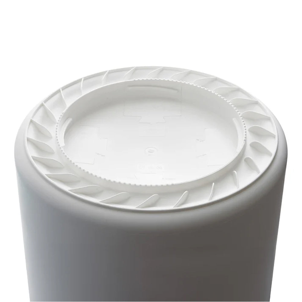 Winco White Heavy Duty Round Trash Can, 20 Gallons
