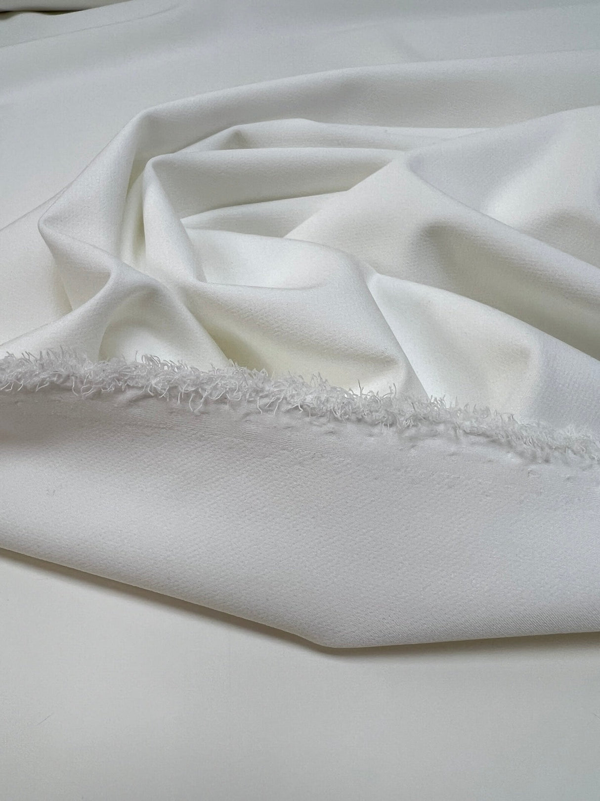 Polyamide Stretch Suit Fabric White