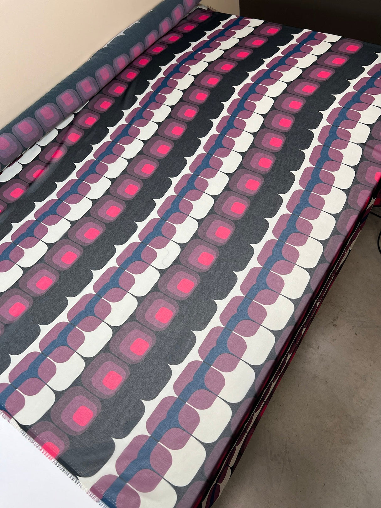 Polyester Chiffon Crepe Black Purple Printed