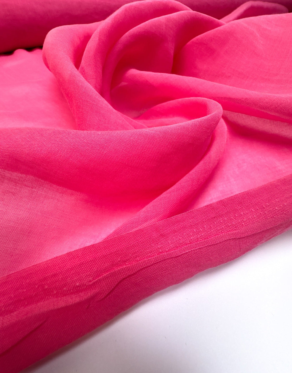 Pink Polyester Plain Woven Fabric