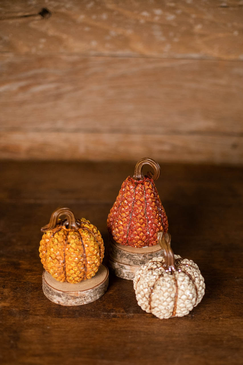 4.5” Resin Harvest Pumpkin