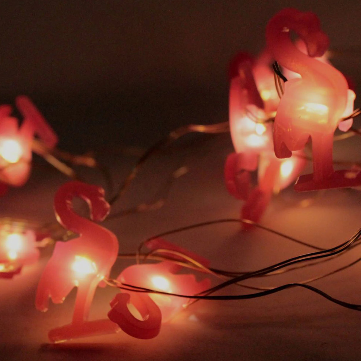 20 LED Flamingo String Lights – Battery Operated