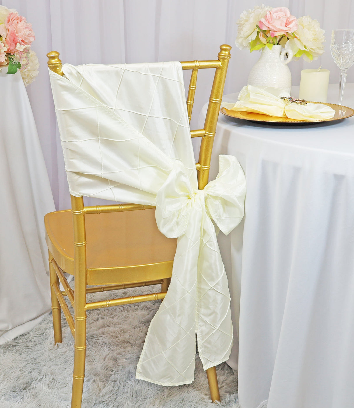 Pintuck Taffeta Chair Sash Sample