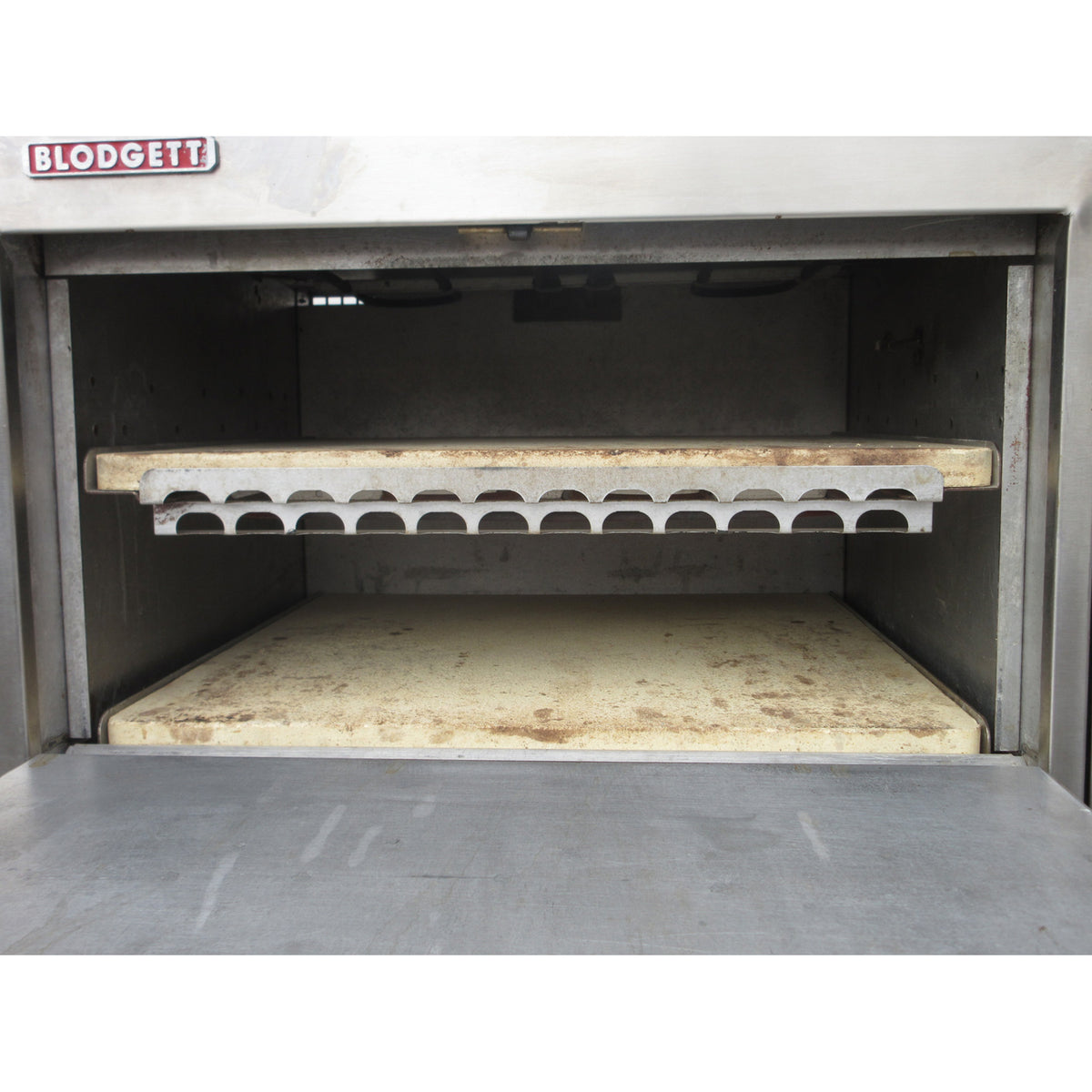 Blodgett 1415 Deck Oven On Stand, Used Excellent Condition