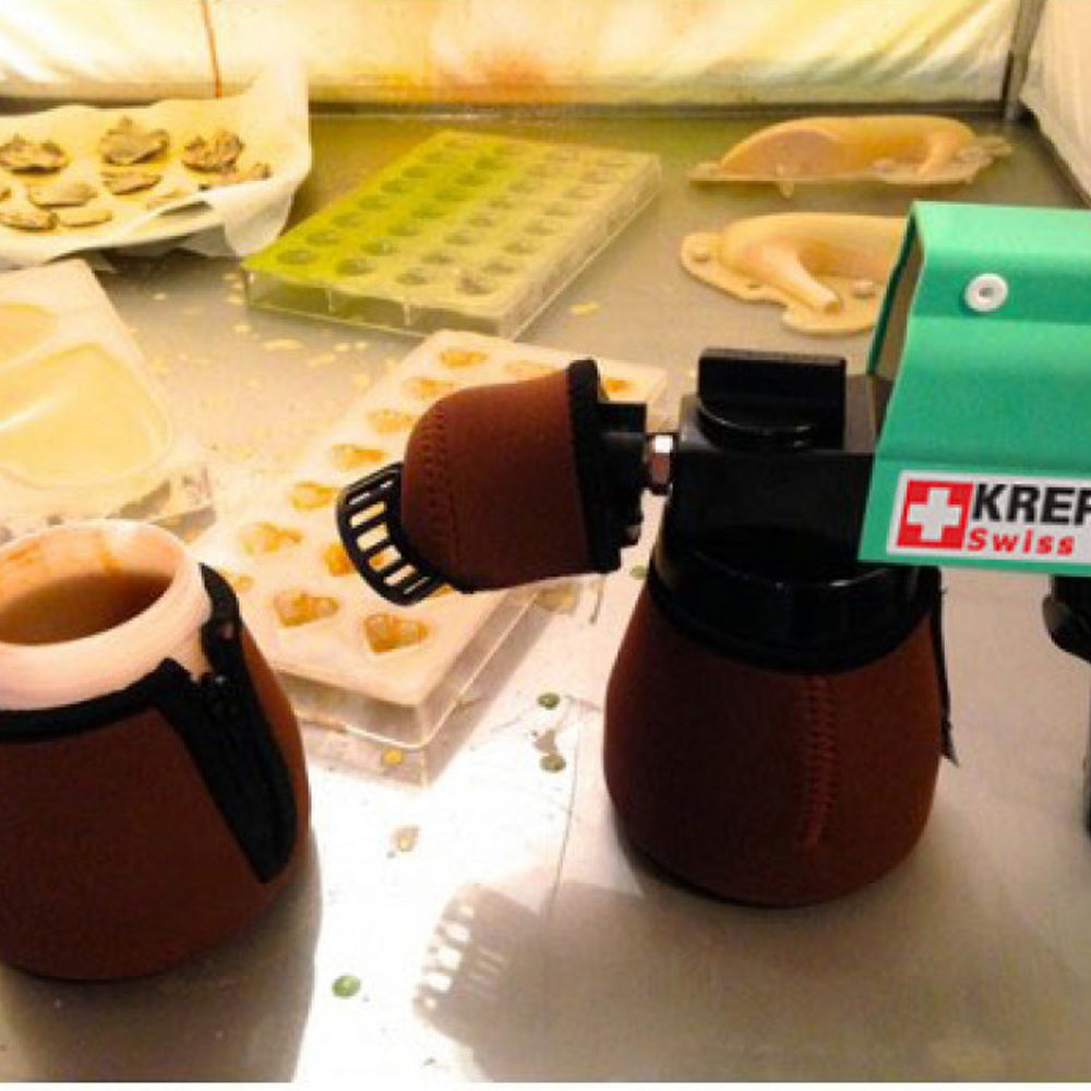Krea Swiss HotChoc+ Heated Chocolate Spray Gun, 120 Volt