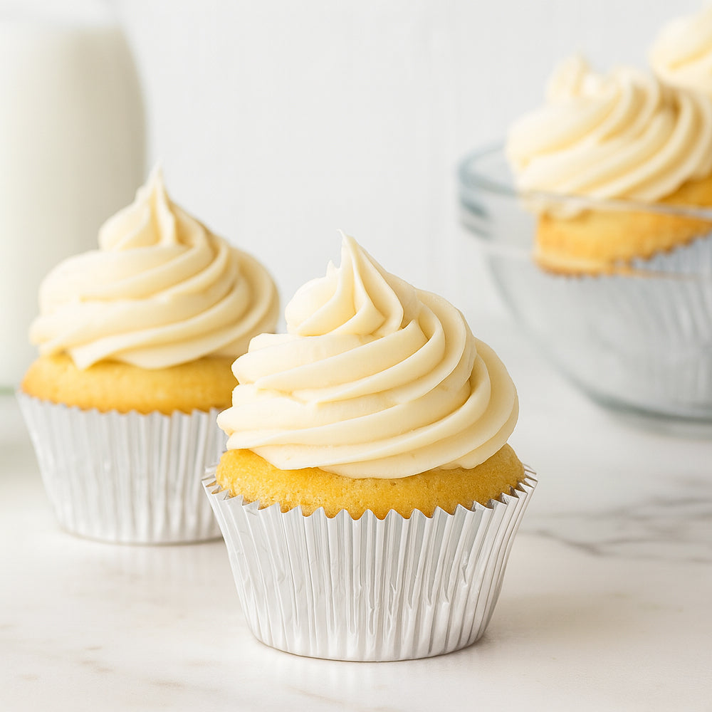 O'Creme White Mini Foil Cupcake Liners, 1.25" Diameter - Pack of 500