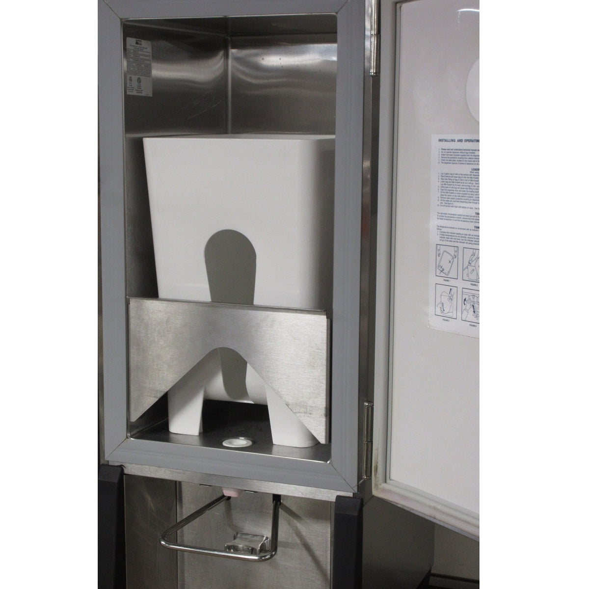 Silver King SKMAJ1/C4 Milk Dispenser, Used Excellent Condition