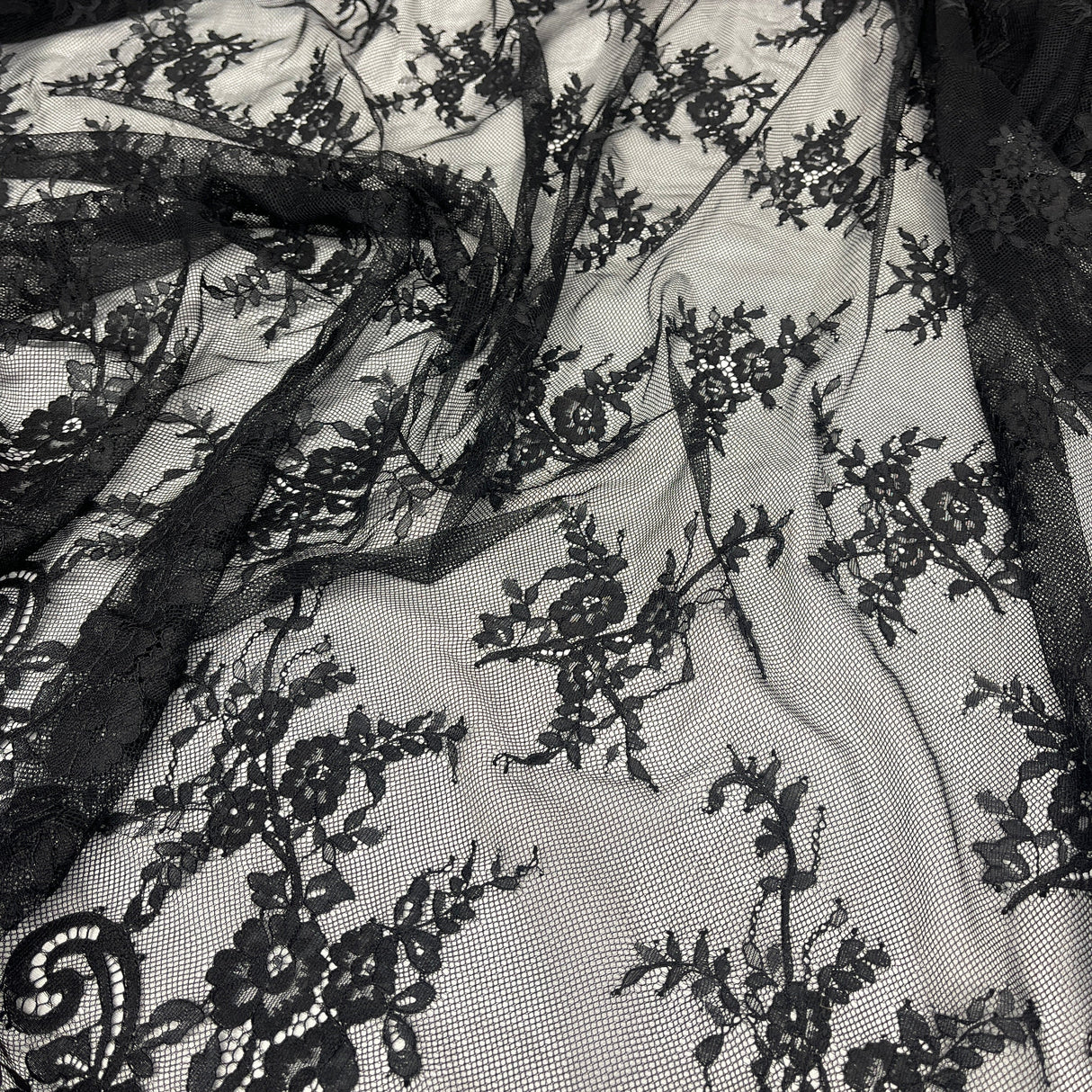 Embroidered Lace Fabric with Eyelash Scallop