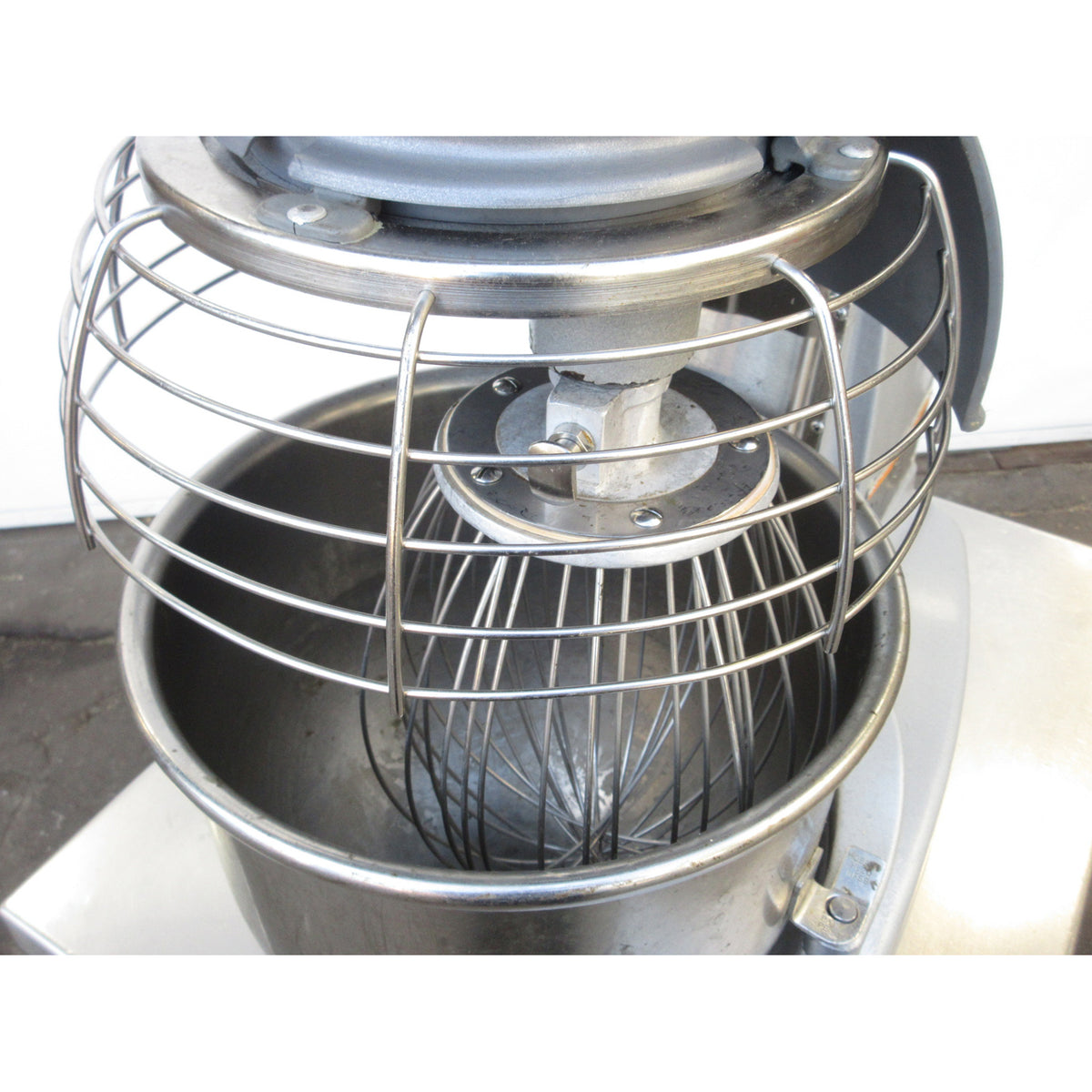 Hobart HL200 20 Qt Legacy Mixer On Mobile Stand, Used Excellent Condition