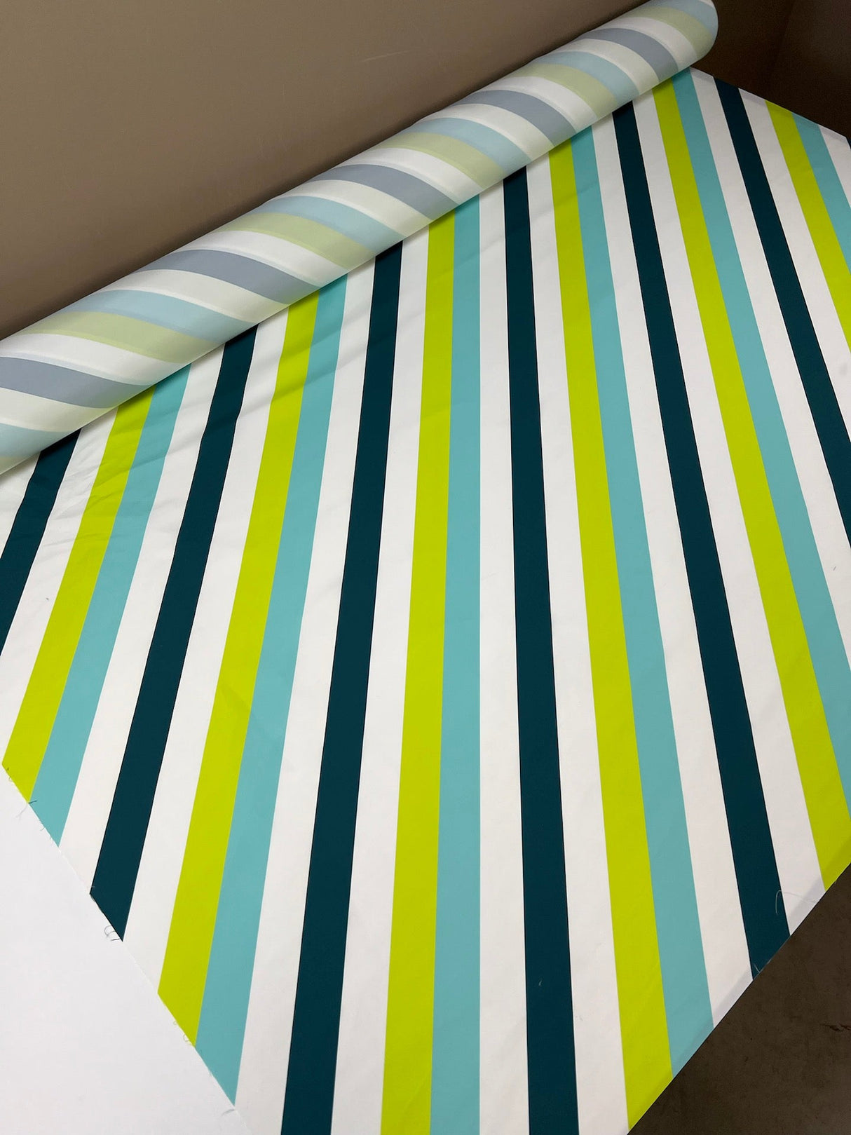 Polyester Woven Striped Multicolour Lightweight