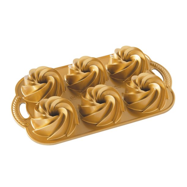 Nordic Ware Heritage Bundt Cake Pan