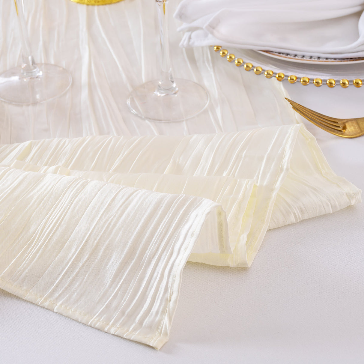 Accordion Crinkle Taffeta Table Runner 13x108 Ivory
