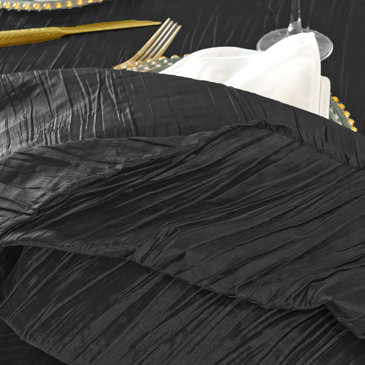Rectangular Accordion Crinkle Taffeta Tablecloth 90x156 Black
