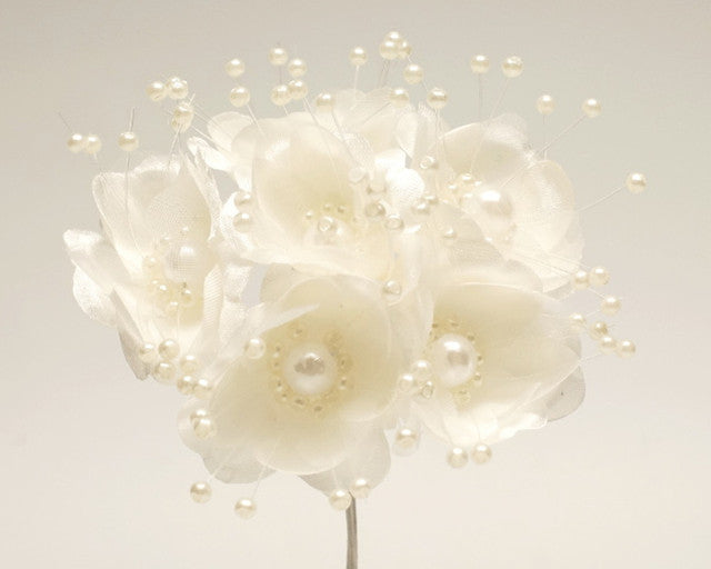 1.5" Ivory Silk Flowers with Pearl - Pack of 72