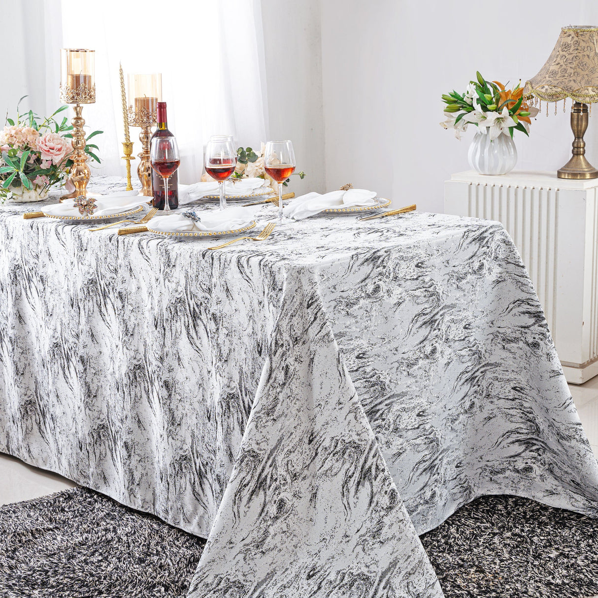 Rectangular Mirage Jacquard Polyester Tablecloth 90x156 White/Black