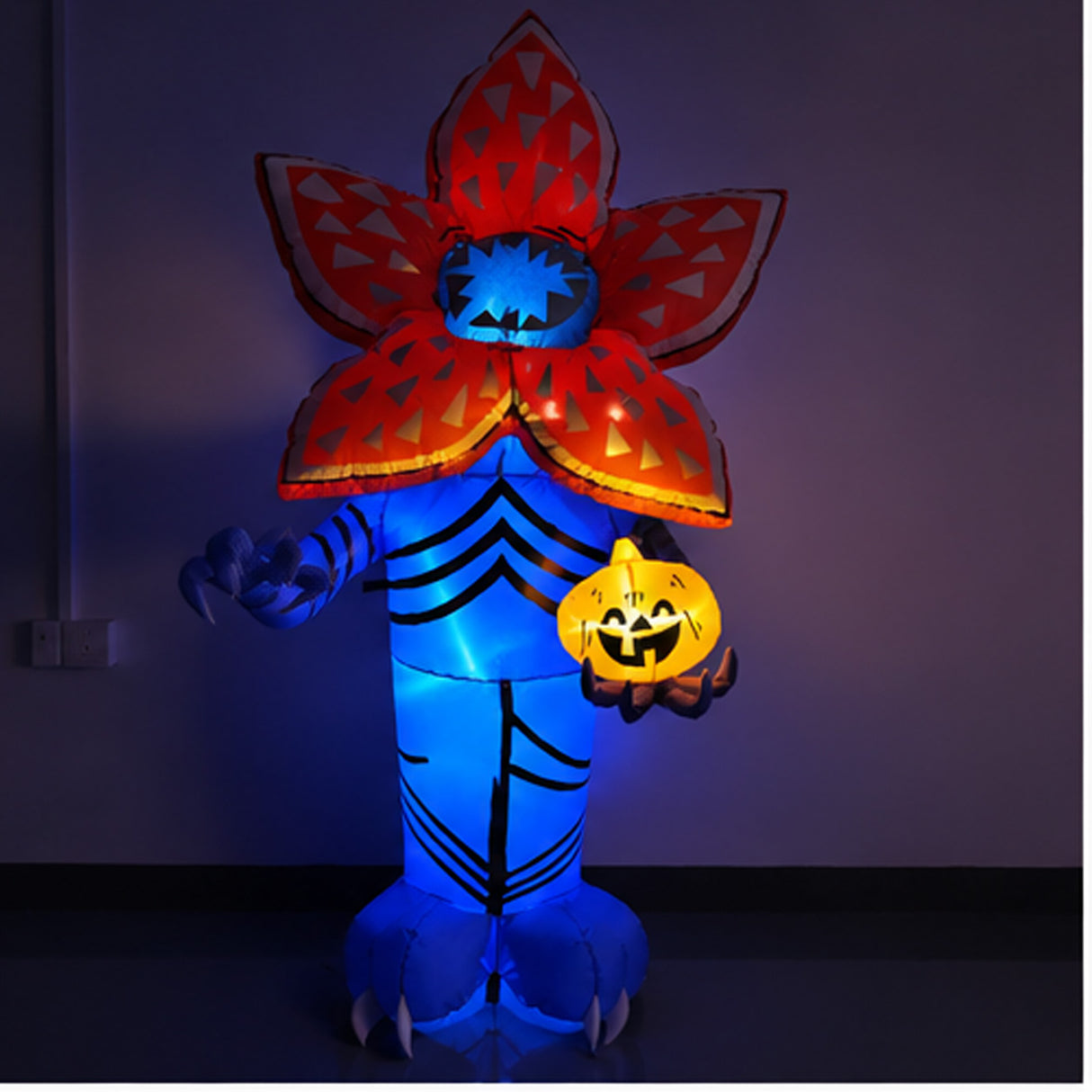 5.5FT Venus Flytrap Halloween Inflatable Yard Decor