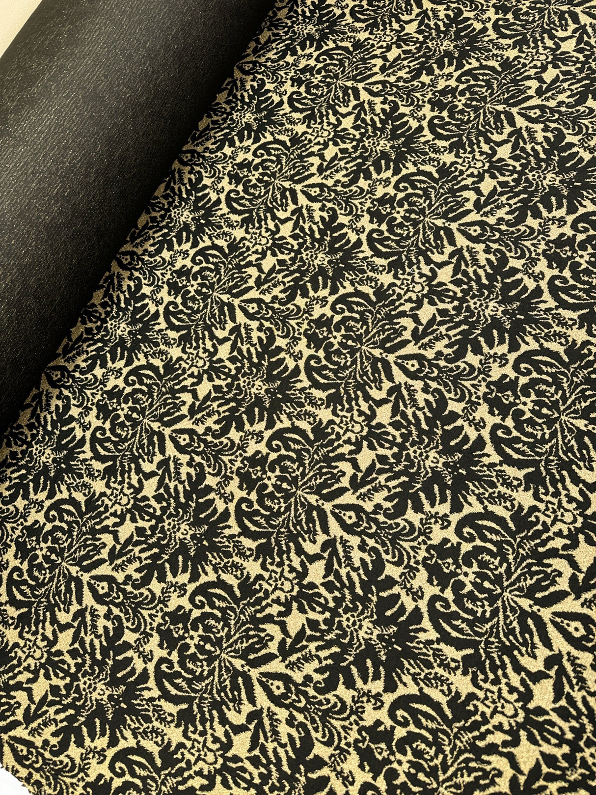 Jacquard Knitted Floral Fabric