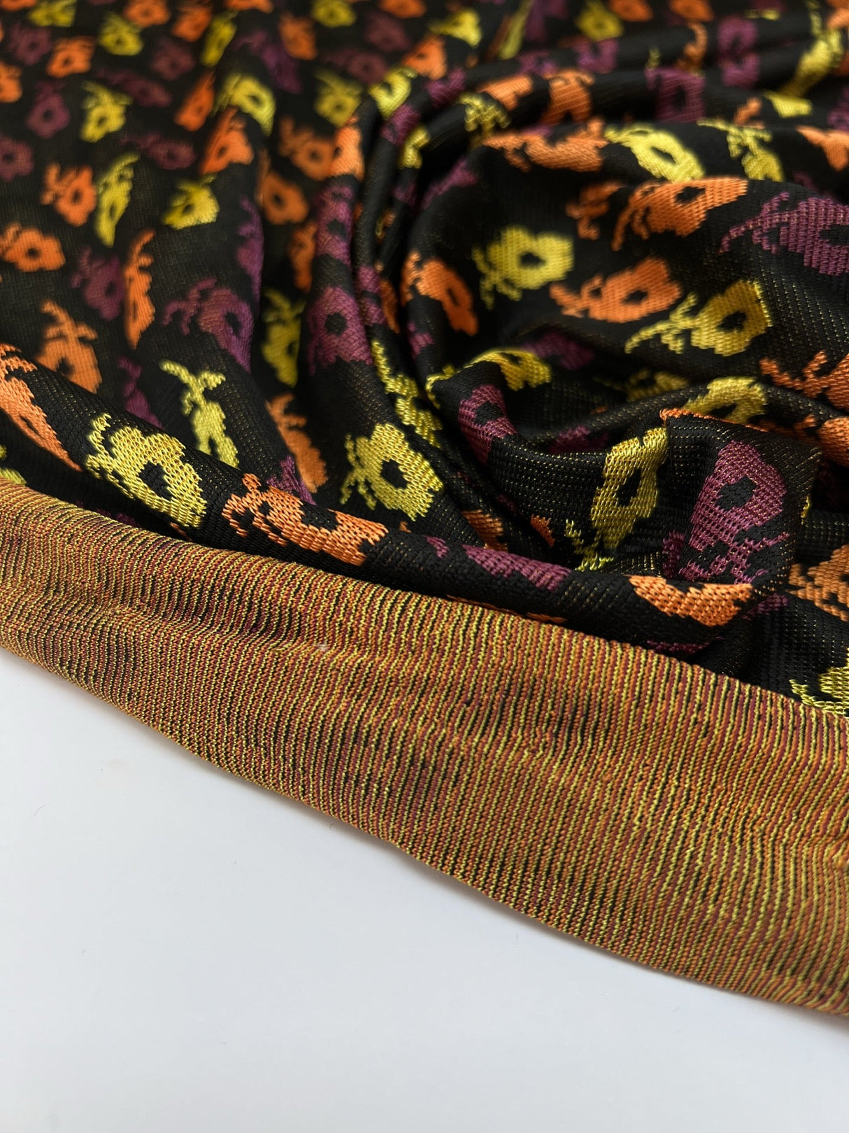 Floral Multicolour Jacquard Knitted Fabric