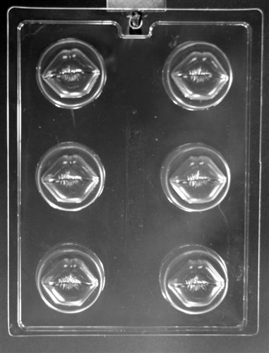 Kissing Lips Sandwich Cookie Chocolate Mold