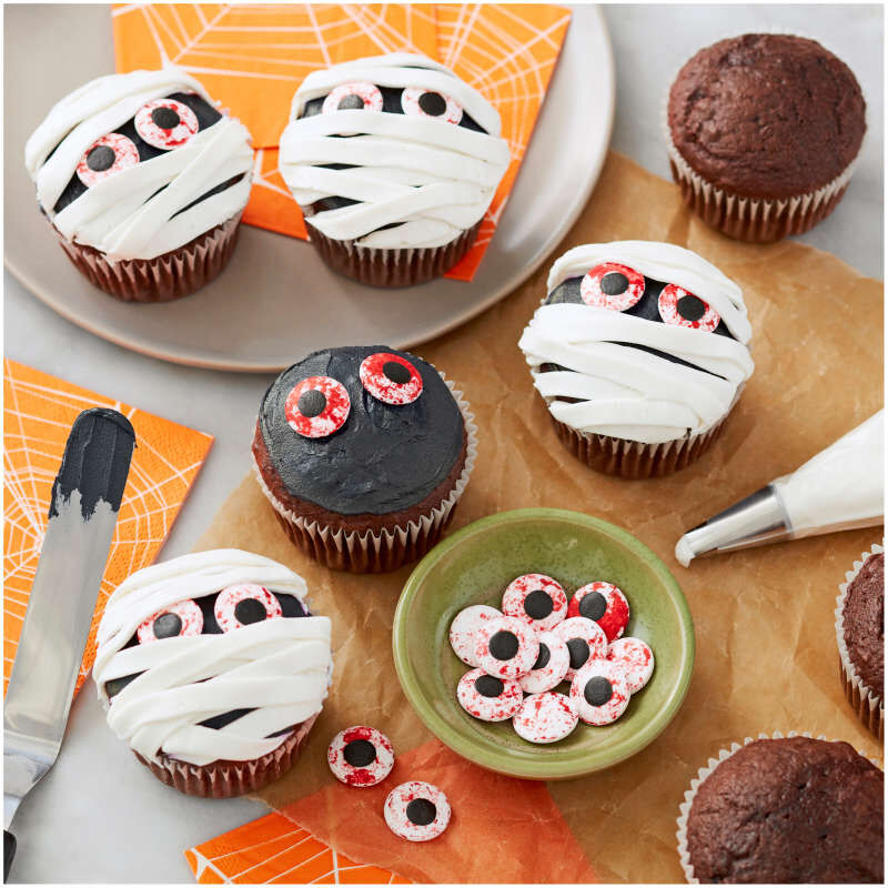 Wilton Bloody Candy Eyeballs, 1 oz. Bloodshot spooky red
