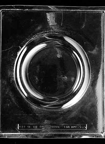 Jumbo Form for Wreath Chocolate Mold