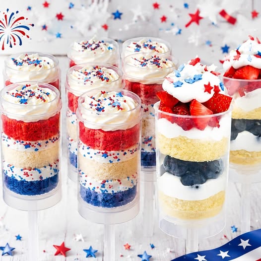 Push Up Cake Pops 25 per order Dome and Base