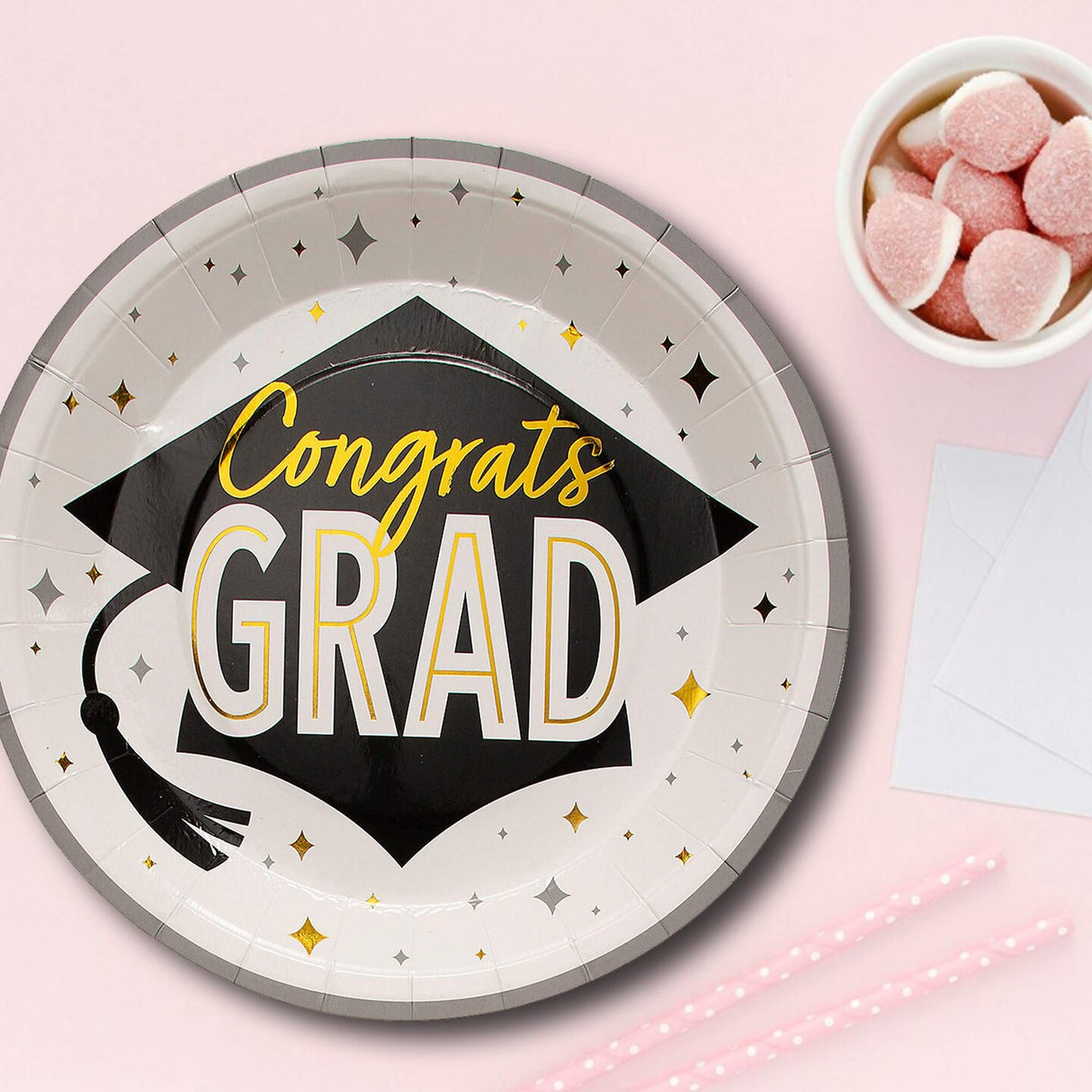 25 Count Black Gold Graduation Party Congrats Grad Paper Dinner Plates 9 Inch