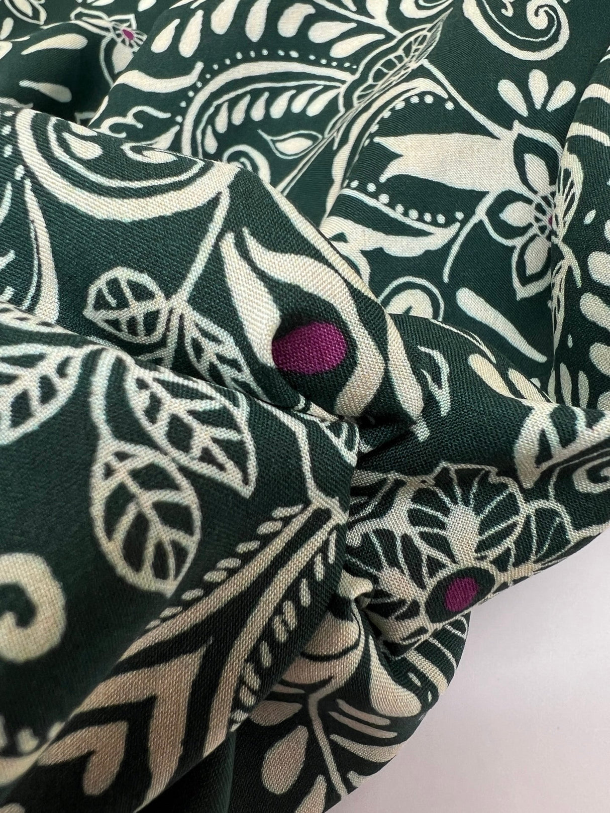 Viscose Batiste Printed Paisley Purple-Green