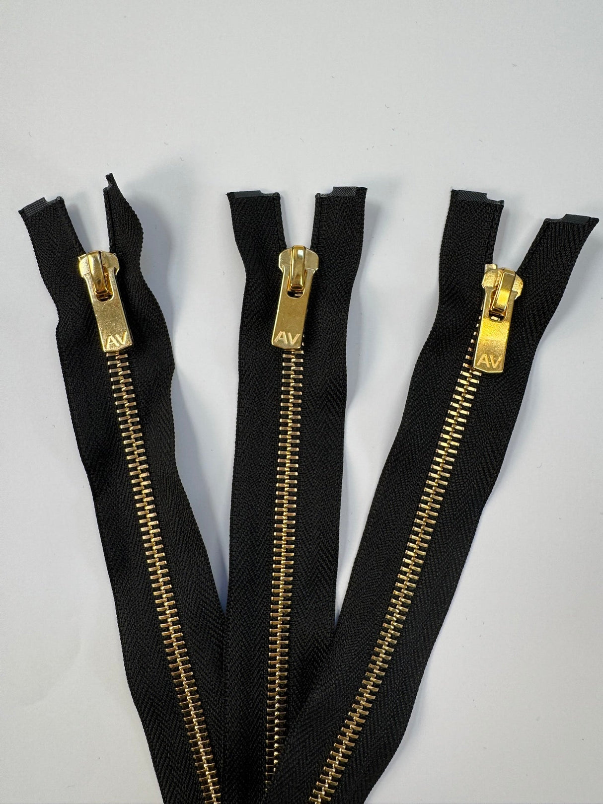 Golden Black Metal Sewing Notions
