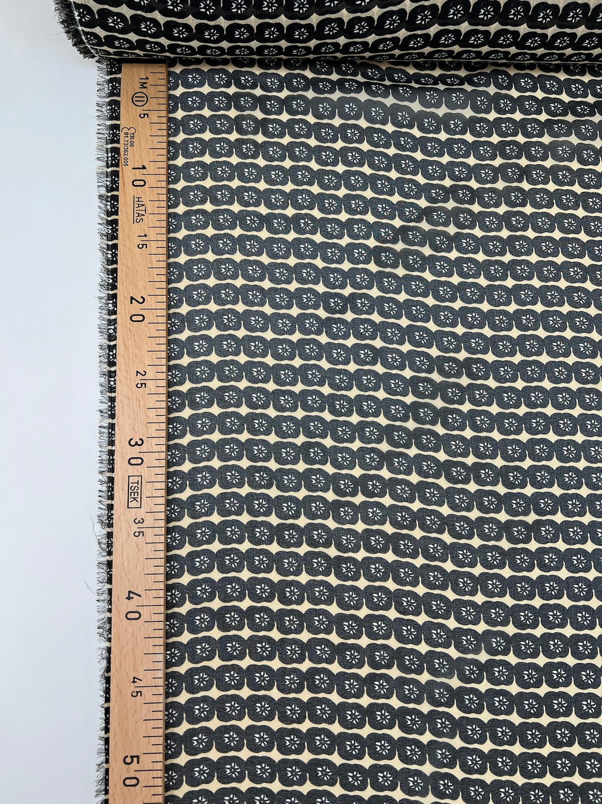 Polyester Chiffon Crepe Printed Beige Black