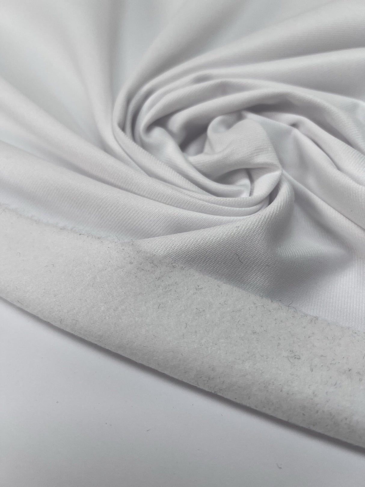 White Polyester Knitted Fabric
