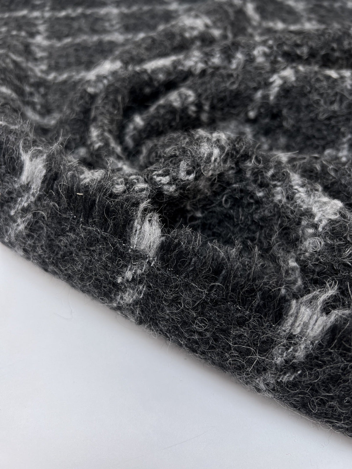 Virgin Wool Blend Bouclé Tweed Checked Gray