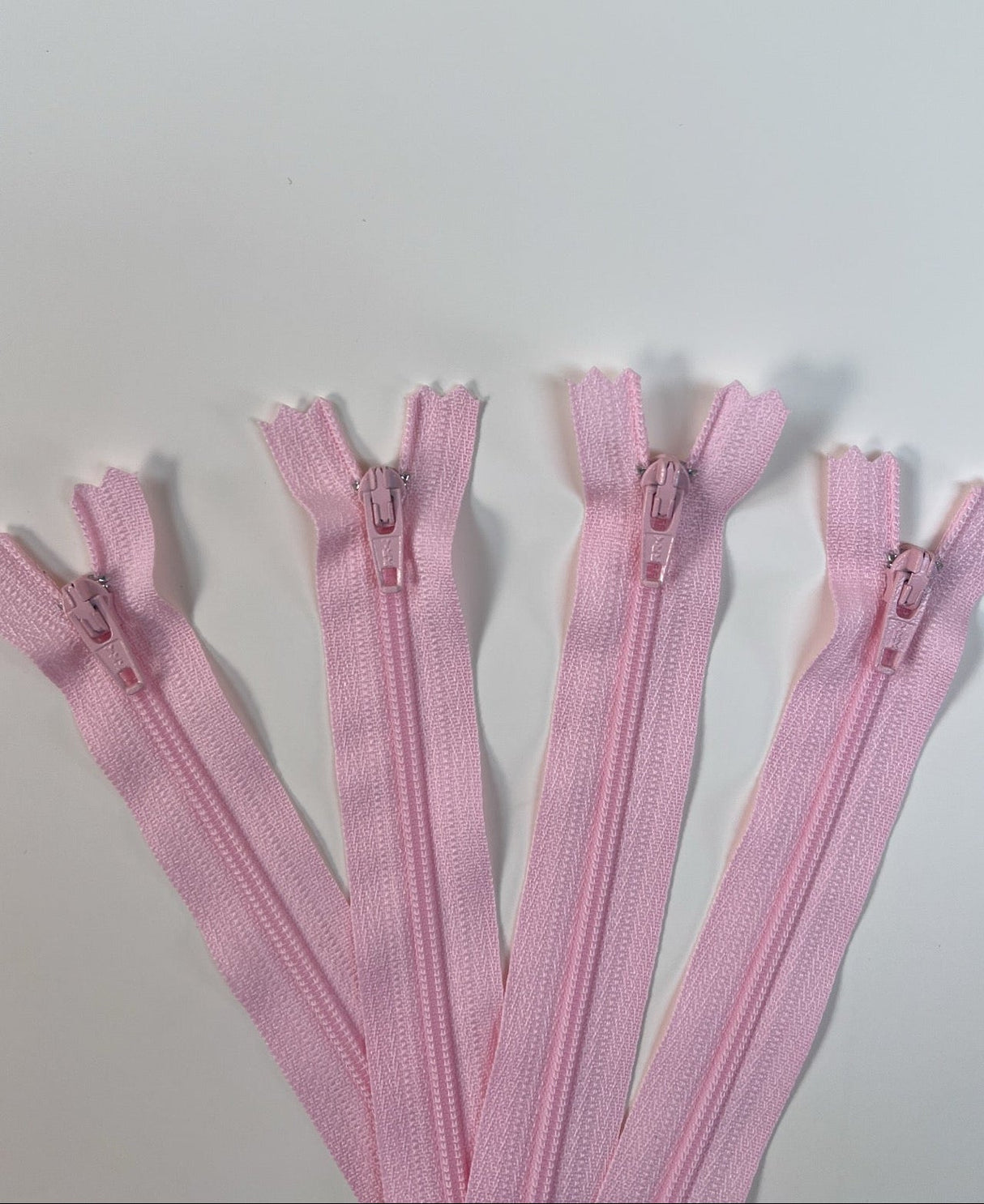 Pink Polyamid Sewing Notions