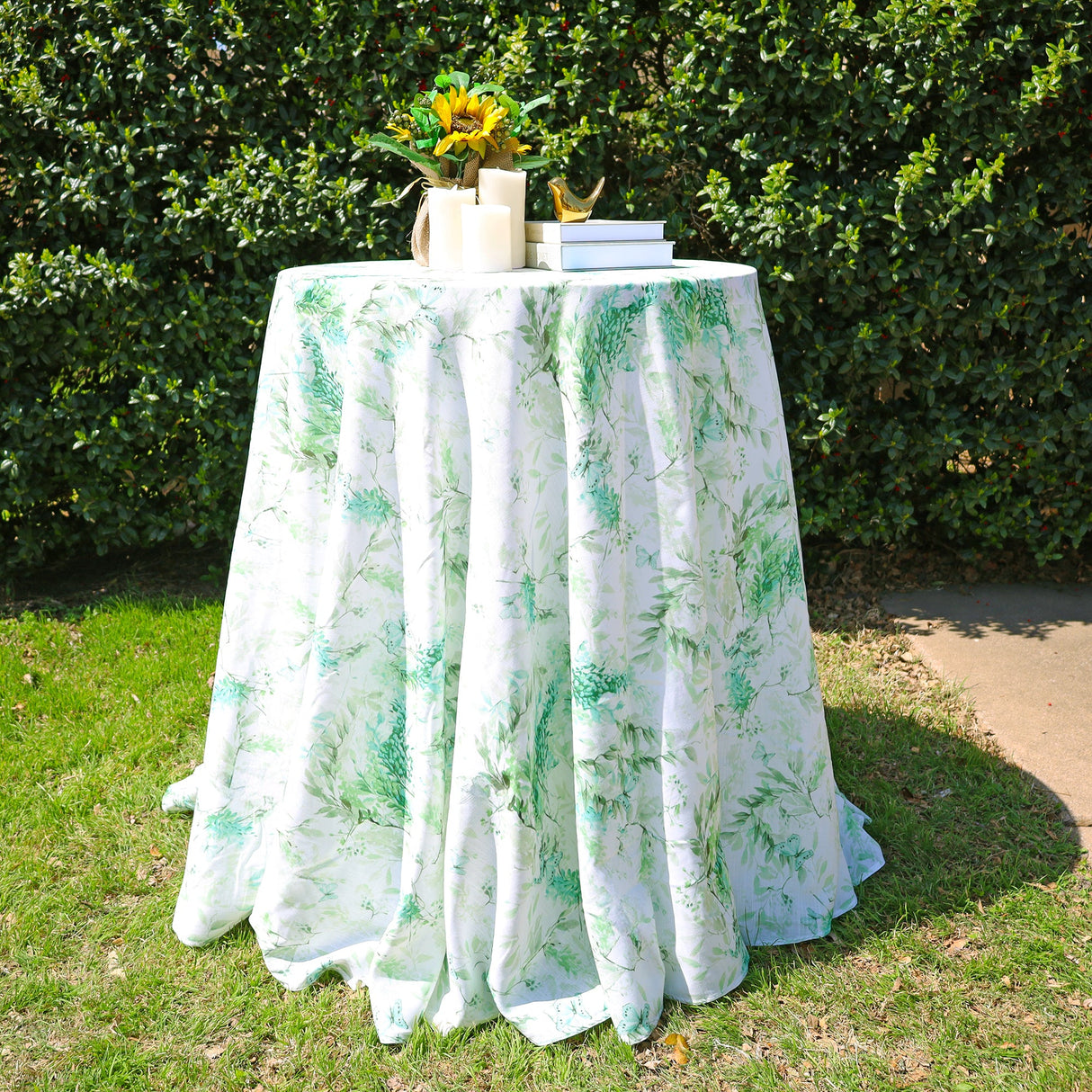 Round Faux Linen Tablecloth 120" Verdure