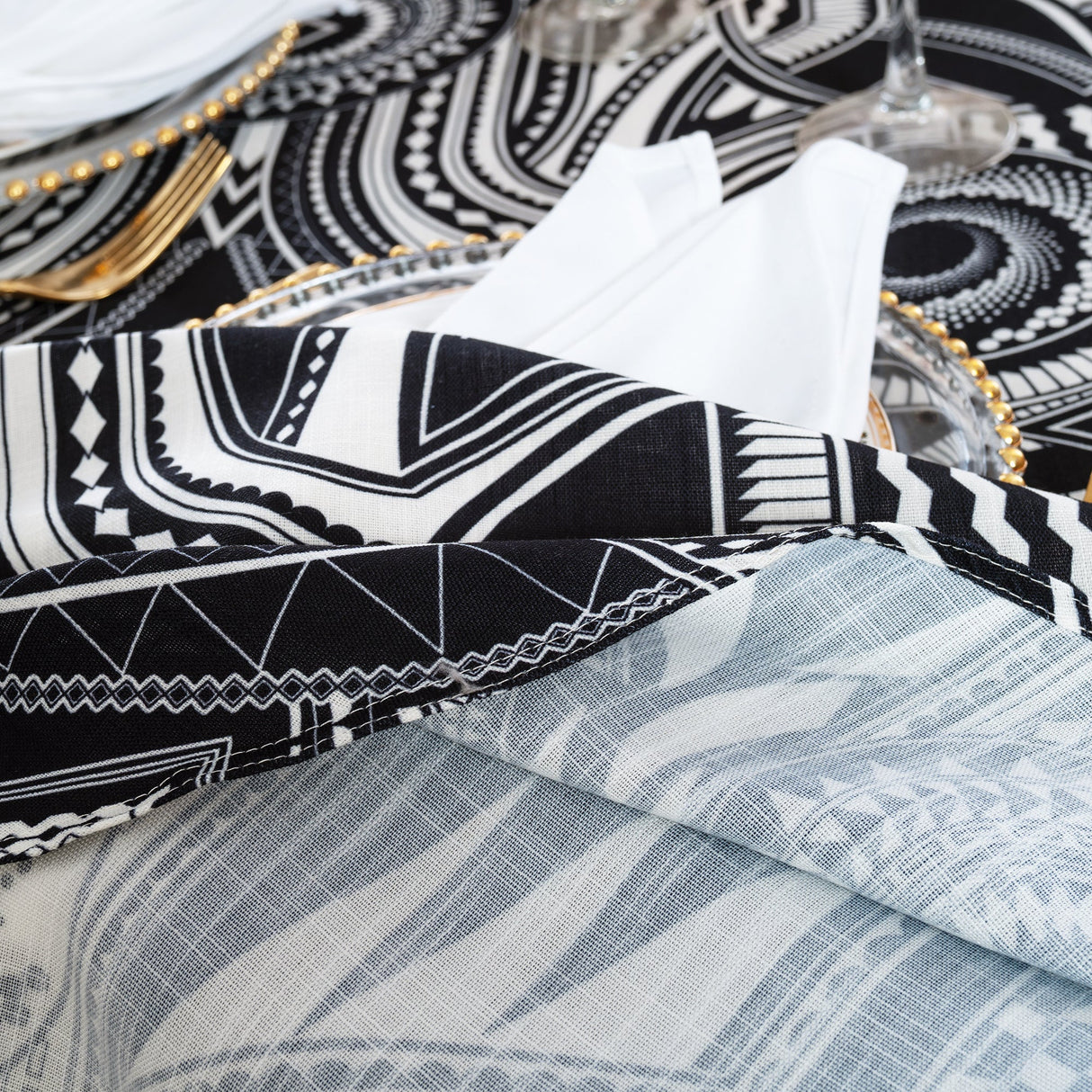 Round Faux Linen Tablecloth 132" Fractal