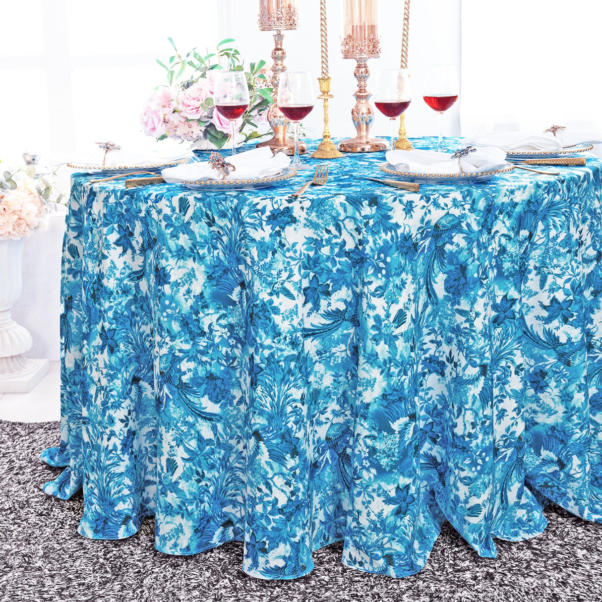 Round Faux Linen Tablecloth 132" Jacarina