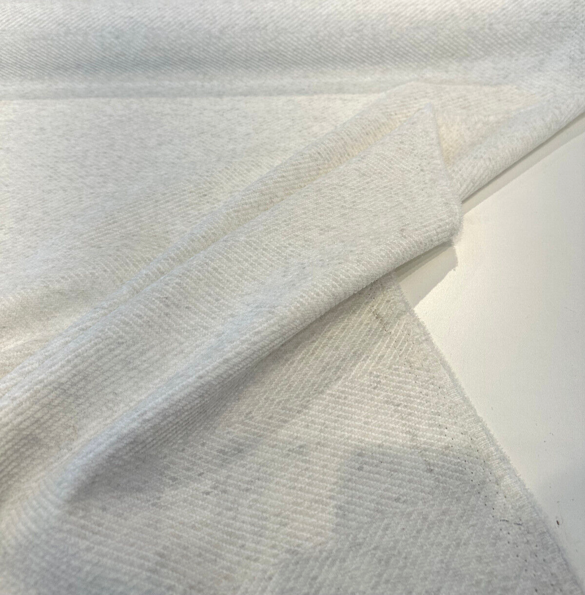 Sunbelievable Performance Chenille Cove Canvas Acrylic Polyester Fabric - Canvas White Off White Hints Of Gray, 59" Width (1 Yard)