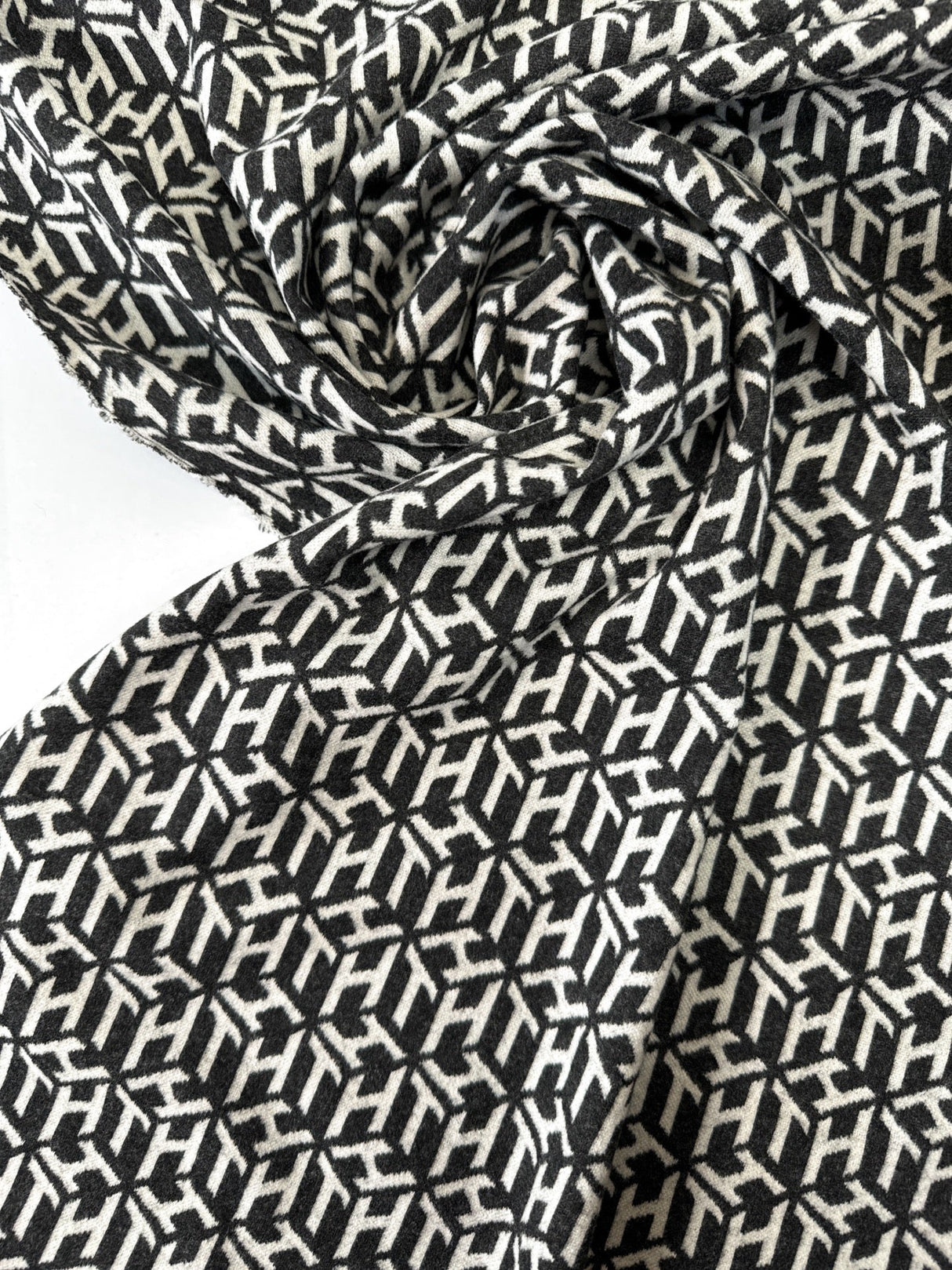 Stretch Knitted Polyester Viscose Blend White Gray