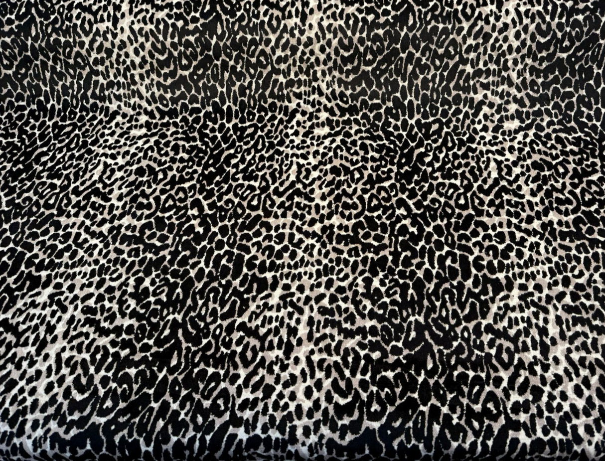 Velvet Kuna Onyx Velvet Fabric - Black Leopard Print, 54" Width (1 Yard)