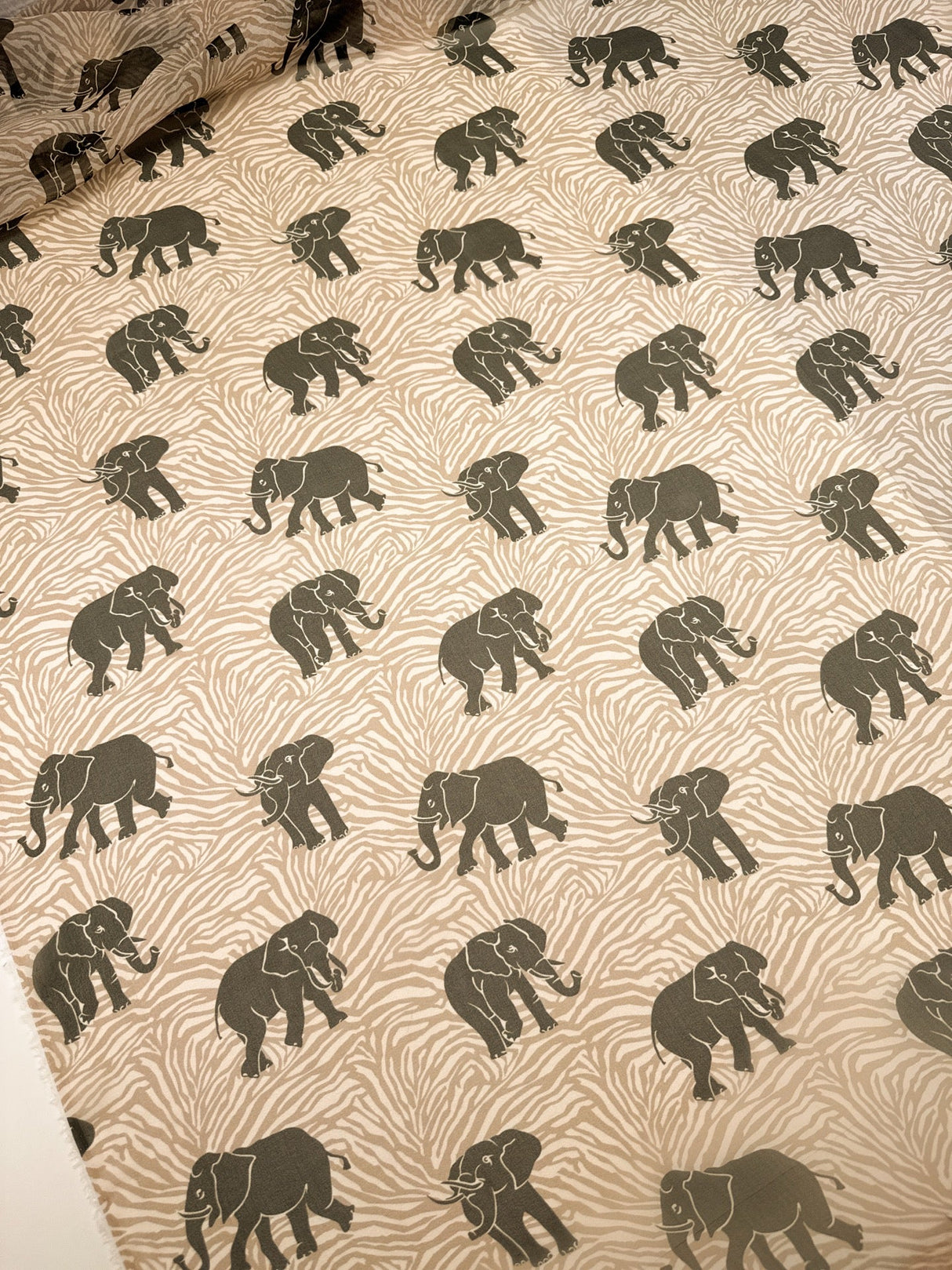 Silk Chiffon Printed Graphic Animal