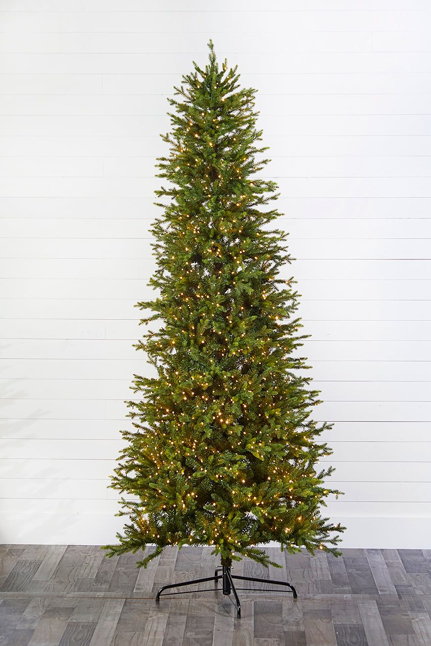 9' Slim Southern Fir with 1500 3mm Lights