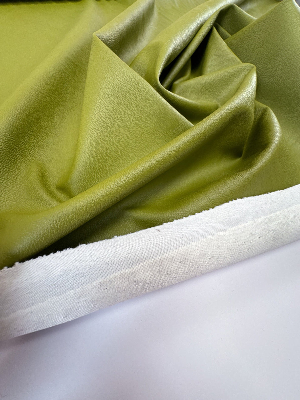 Eco Leather Knitted Fabric Green White