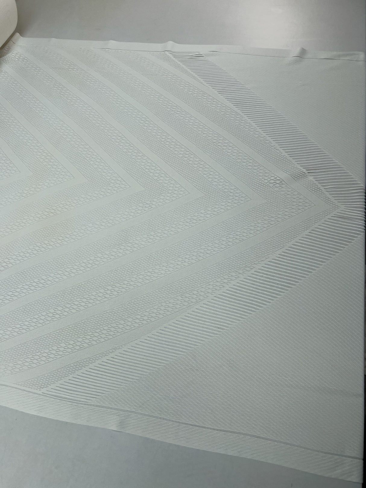 Polyamide Elastane Knitted Fabric White Geometric Print